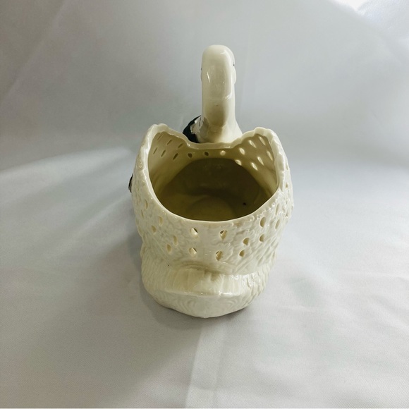 Vintage swan planter/vase - Picture 9 of 13